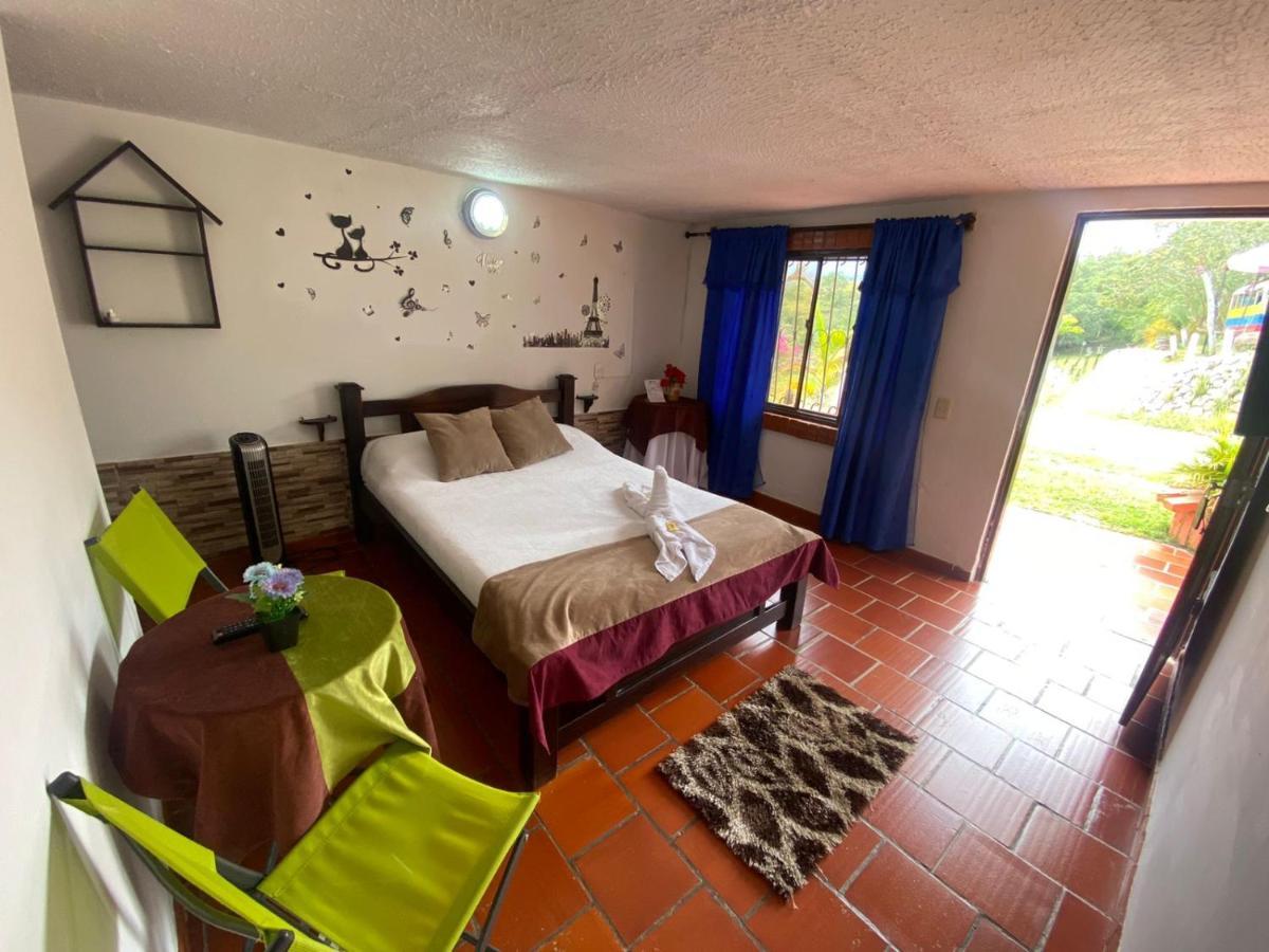 Hotel Campestre La Loma Curiti Exterior photo